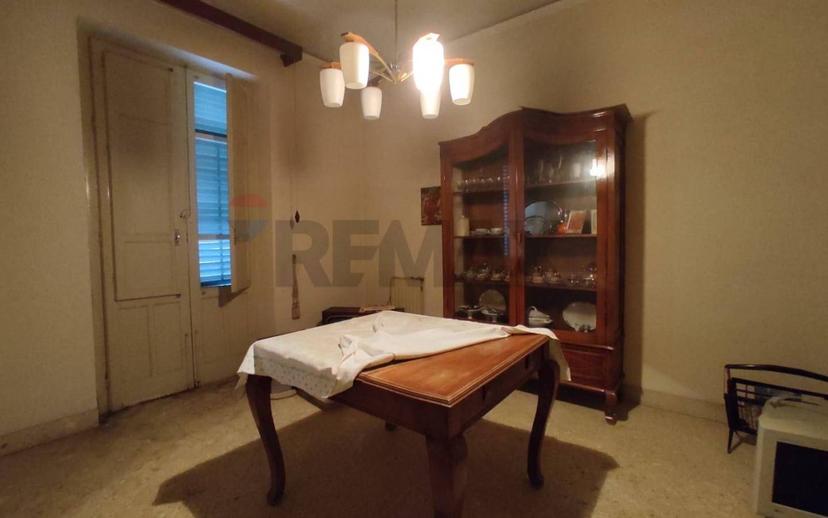 Terratetto unifamiliare 130 m², da ristrutturare, Centro, Bagheria — foto 18 di 31