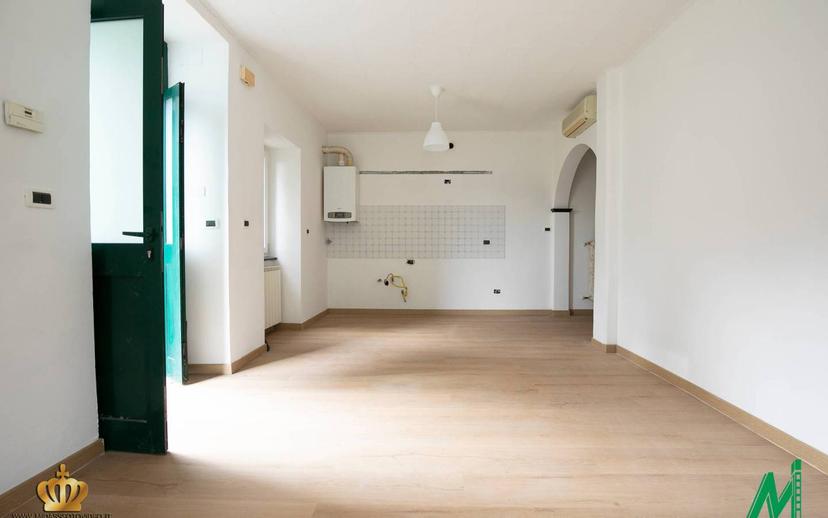 Trilocale piazza della Repubblica, Ponterosso, Mignanego — foto 3 di 22