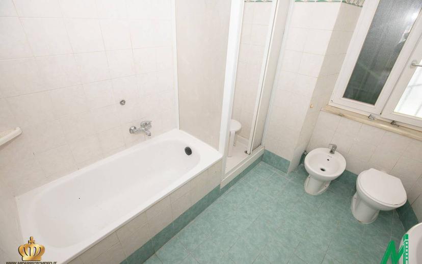 Trilocale piazza della Repubblica, Ponterosso, Mignanego — foto 16 di 22