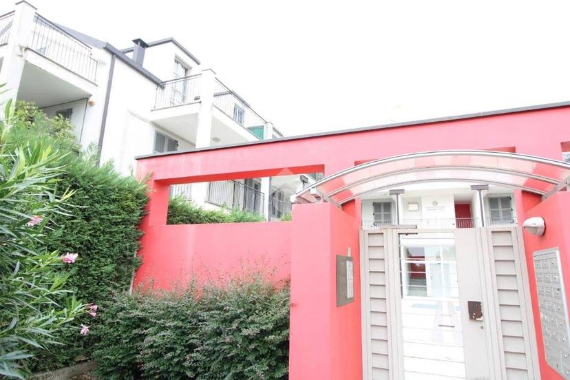 Trilocale via Padre Dino Beretta 13, Villasanta — foto 2 di 33