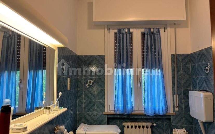 Quadrilocale ottimo stato, secondo piano, Centro, Fornovo di Taro — foto 15 di 18