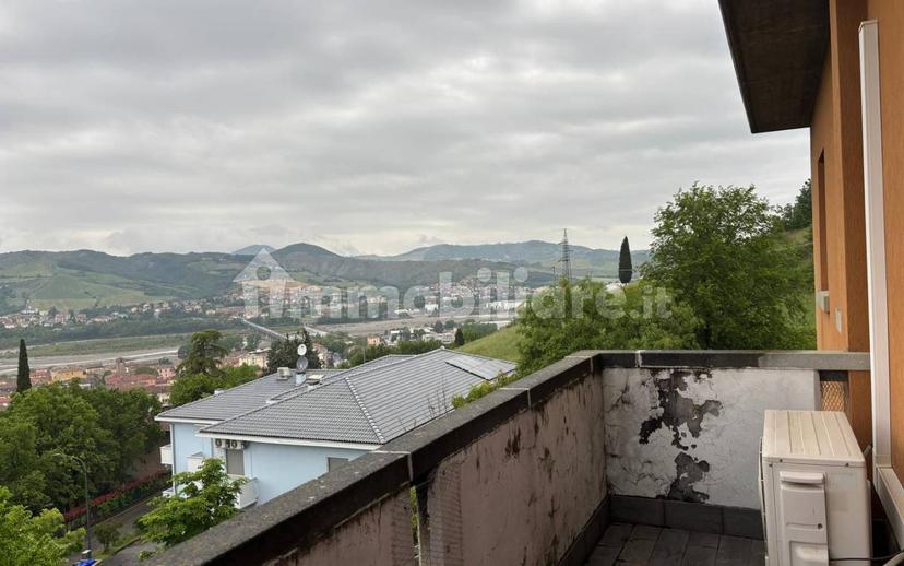 Quadrilocale ottimo stato, secondo piano, Centro, Fornovo di Taro — foto 6 di 18