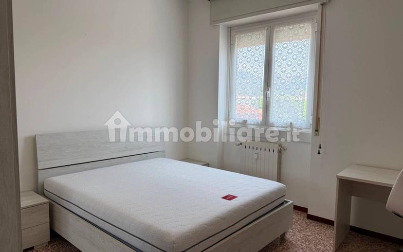 Stanza doppia via Umberto Giordano 7, Bergamo — foto 46 di 68