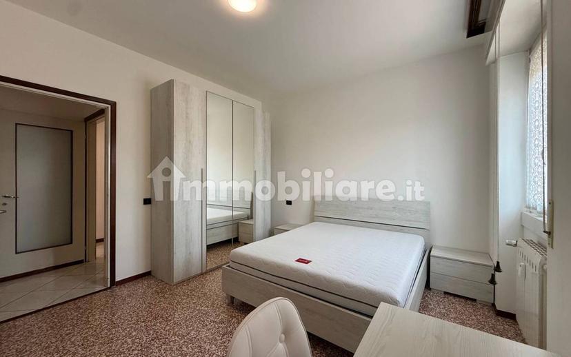 Stanza doppia via Umberto Giordano 7, Bergamo — foto 50 di 68