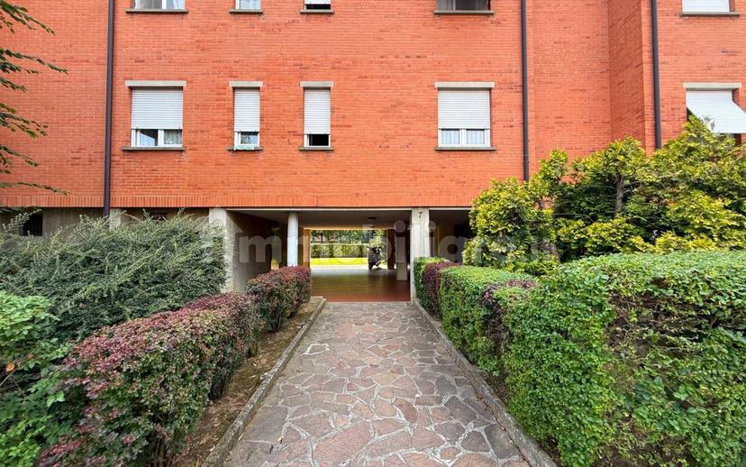 Stanza doppia via Umberto Giordano 7, Bergamo — foto 58 di 68