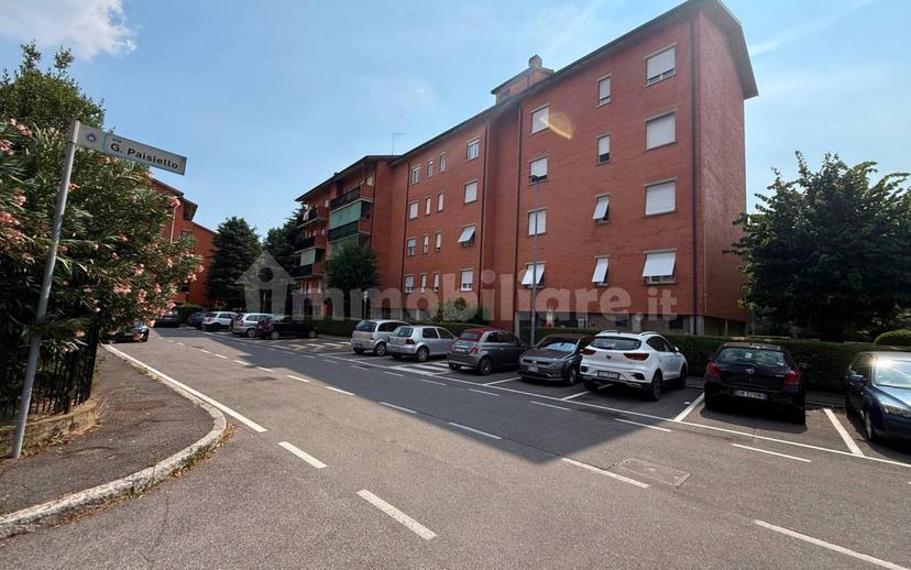 Stanza doppia via Umberto Giordano 7, Bergamo — foto 64 di 68