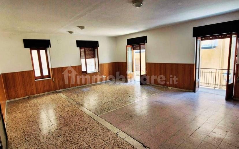 Monolocale piazza del Popolo, Centro, Cetraro — foto 7 di 19