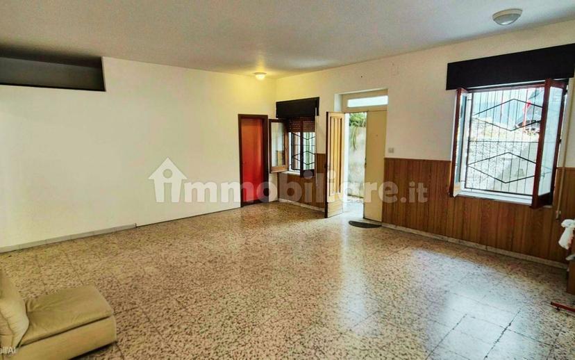 Monolocale piazza del Popolo, Centro, Cetraro — foto 2 di 19