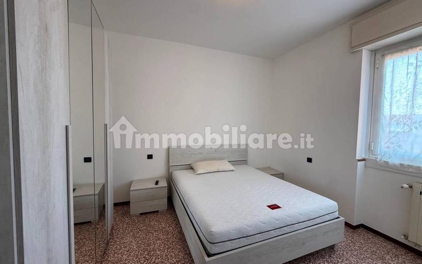 Stanza doppia via Umberto Giordano 7, Bergamo — foto 22 di 68