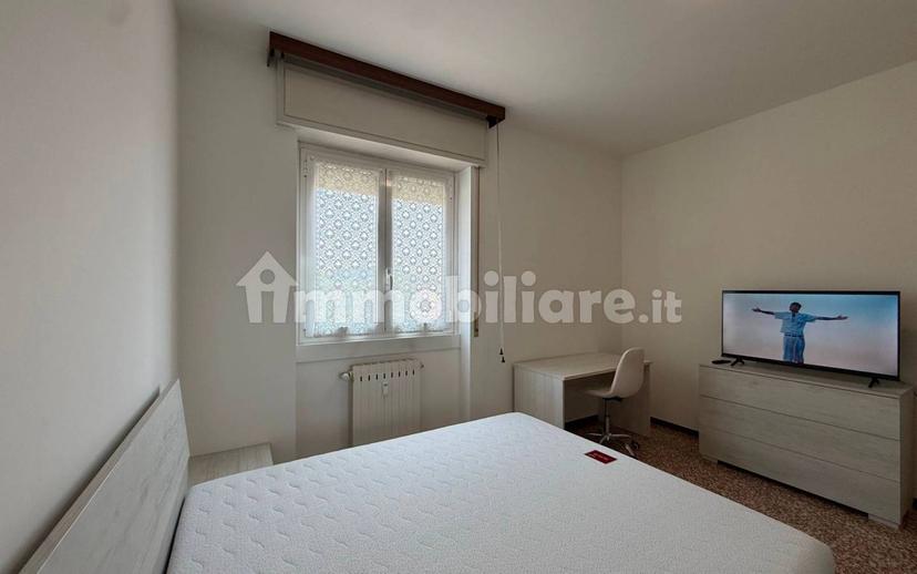 Stanza doppia via Umberto Giordano 7, Bergamo — foto 40 di 68