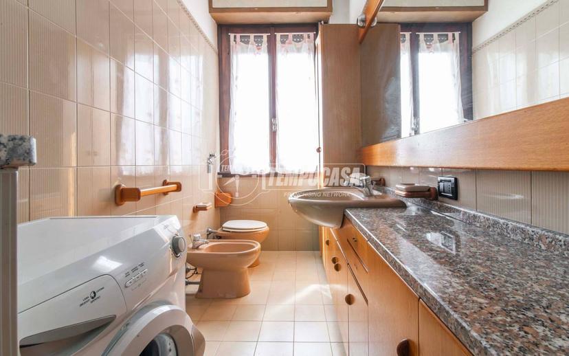 Bilocale via CASTIGLIONI 6, Centro, Appiano Gentile — foto 3 di 20