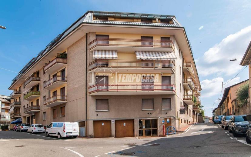 Bilocale via CASTIGLIONI 6, Centro, Appiano Gentile — foto 19 di 20