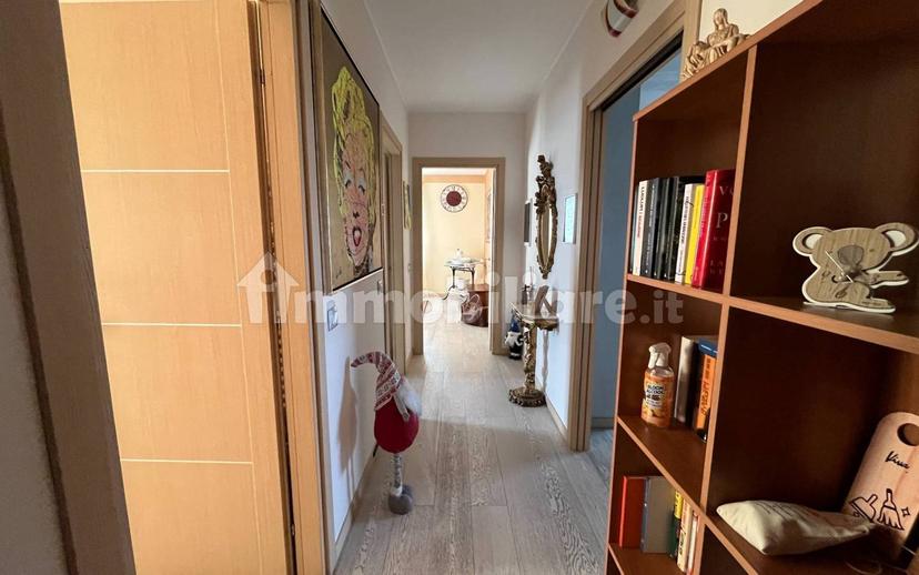 Trilocale via Fratelli Roncelli, Centro, Almenno San Bartolomeo — foto 4 di 23