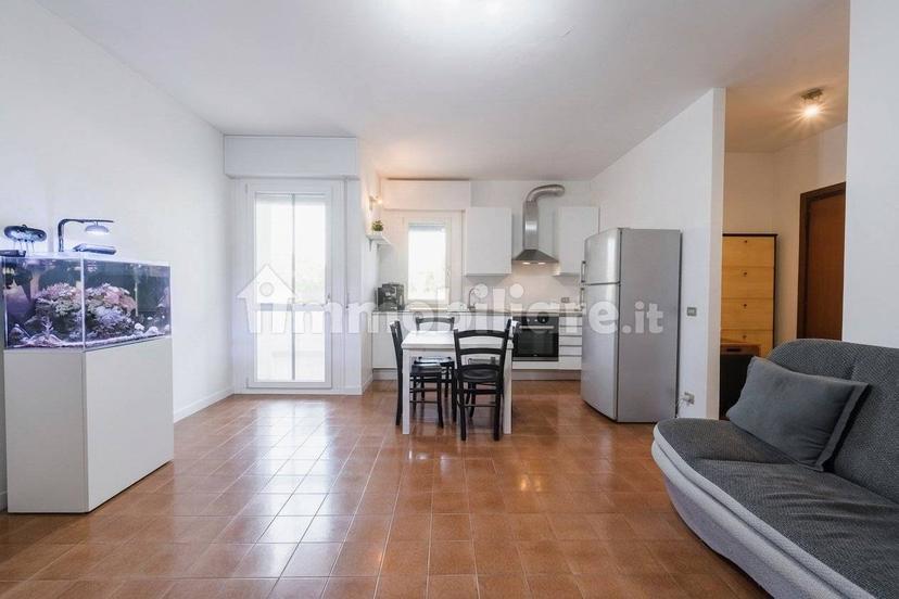 Trilocale via Don Primo Mazzolari 31, Remesina - Pezzana, Carpi
