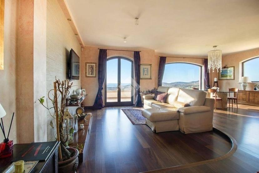 Villa unifamiliare via sammarco marco antonio 10, Centro, Francavilla al Mare
