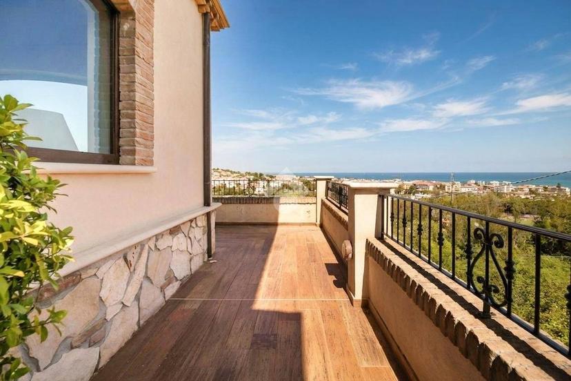 Villa unifamiliare via sammarco marco antonio 10, Centro, Francavilla al Mare — foto 35 di 41