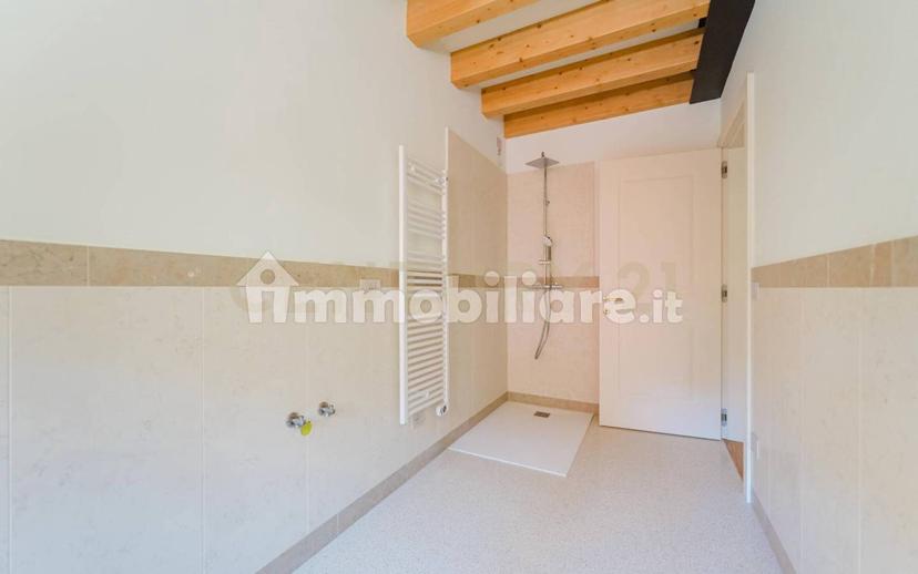 Attico via Giuseppe Mazzini 39, Centro Storico, Pordenone — foto 29 di 35