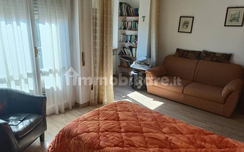 Quadrilocale viale Zonghi 62, Centro, Fabriano — foto 11 di 16