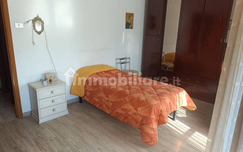Quadrilocale viale Zonghi 62, Centro, Fabriano — foto 13 di 16