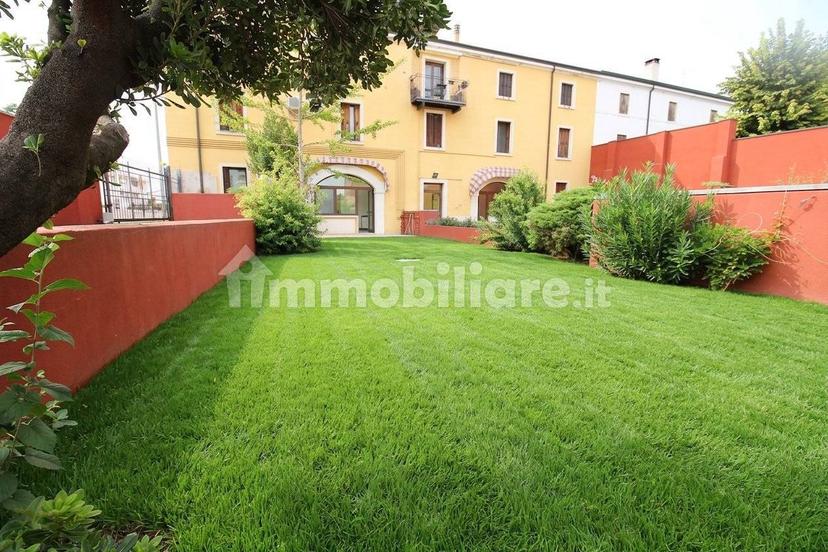 Trilocale via Guglielmo Marconi, Centro, San Bonifacio — foto 11 di 18