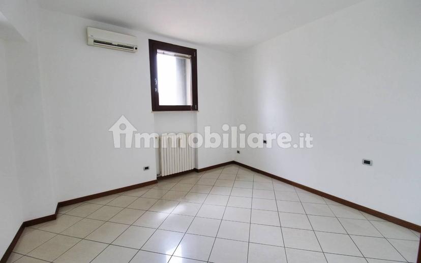 Trilocale via Guglielmo Marconi, Centro, San Bonifacio — foto 14 di 18