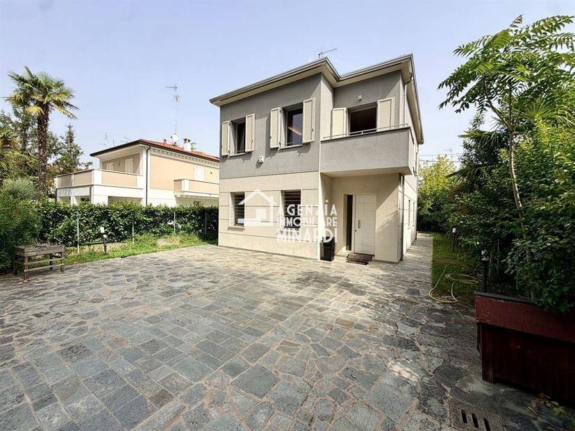 Villa unifamiliare viale Dante 23, Lugo — foto 25 di 40