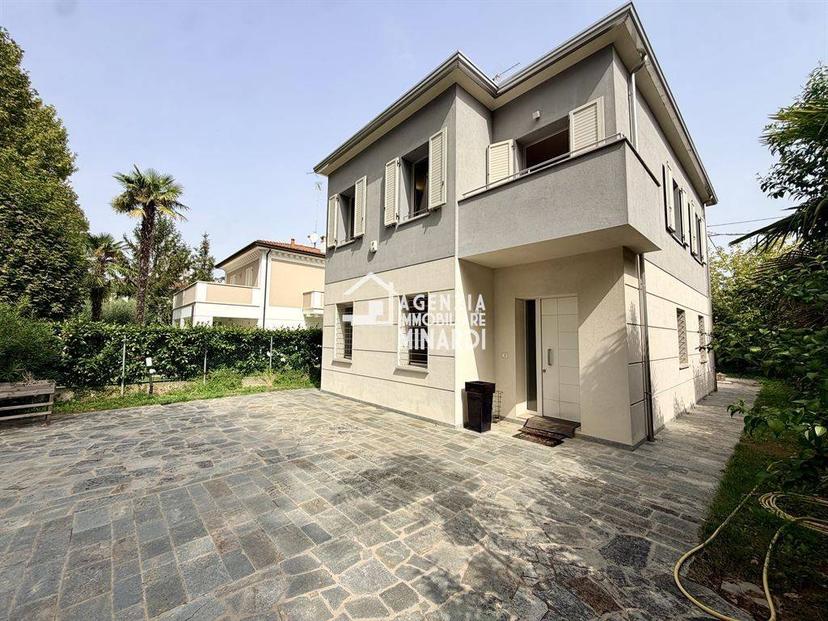 Villa unifamiliare viale Dante 23, Lugo — foto 20 di 40