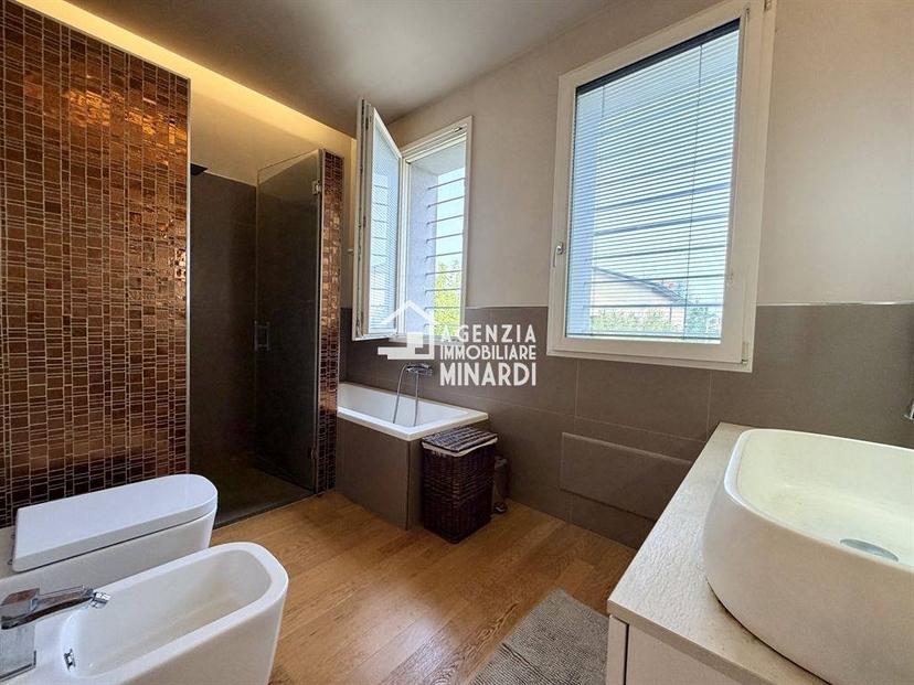 Villa unifamiliare viale Dante 23, Lugo — foto 6 di 40