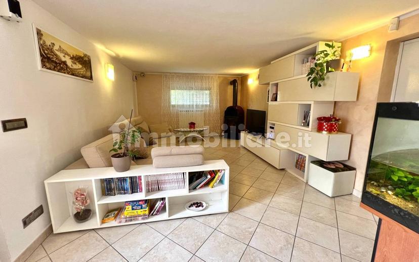 Villa bifamiliare via Antonio Gramsci 11, Centro, Rolo — foto 14 di 25