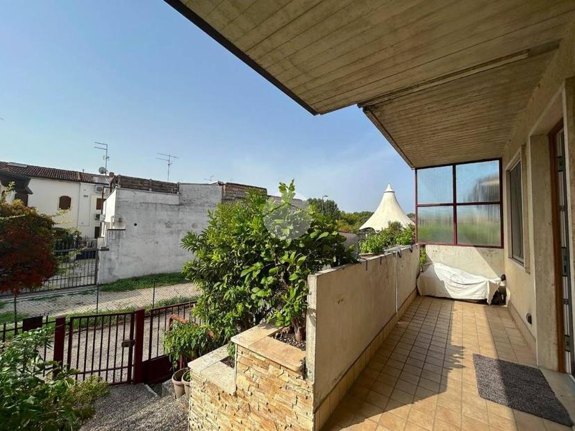 Villa a schiera via I. Nogarola 100, Beccacivetta Azzano, Castel d'Azzano — foto 19 di 36