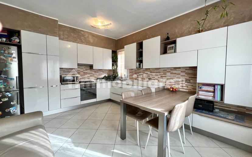 Villa bifamiliare via Antonio Gramsci 11, Centro, Rolo — foto 19 di 25