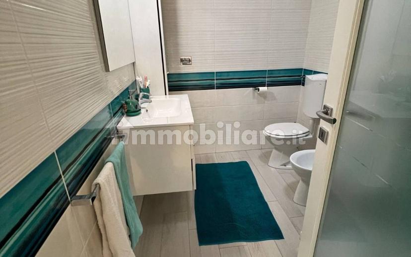 Villa bifamiliare via Antonio Gramsci 11, Centro, Rolo — foto 6 di 25