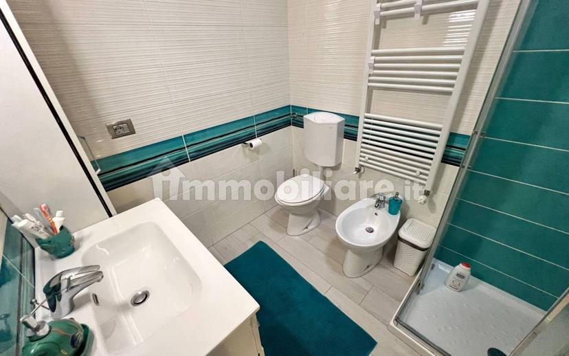 Villa bifamiliare via Antonio Gramsci 11, Centro, Rolo — foto 4 di 25