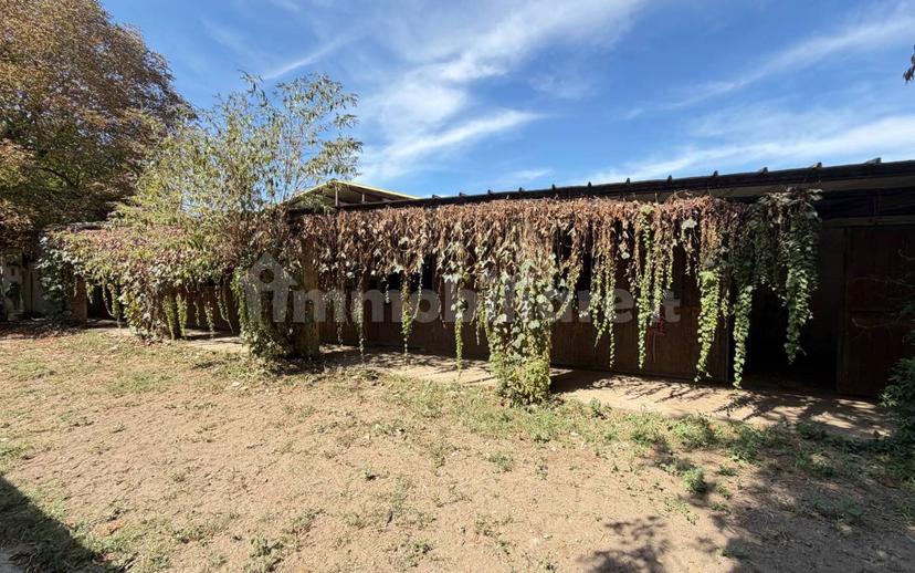 Villa unifamiliare via Villafalletto, Fossano — foto 3 di 30