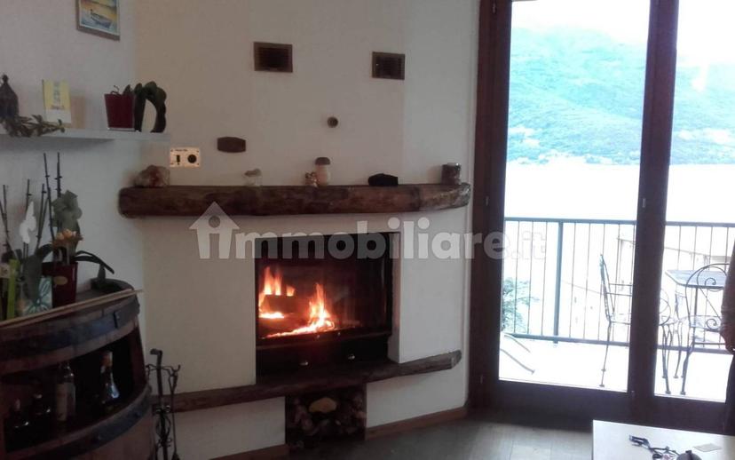 Bilocale Strada Nuova per Oro 32, Centro, Bellano — foto 10 di 11