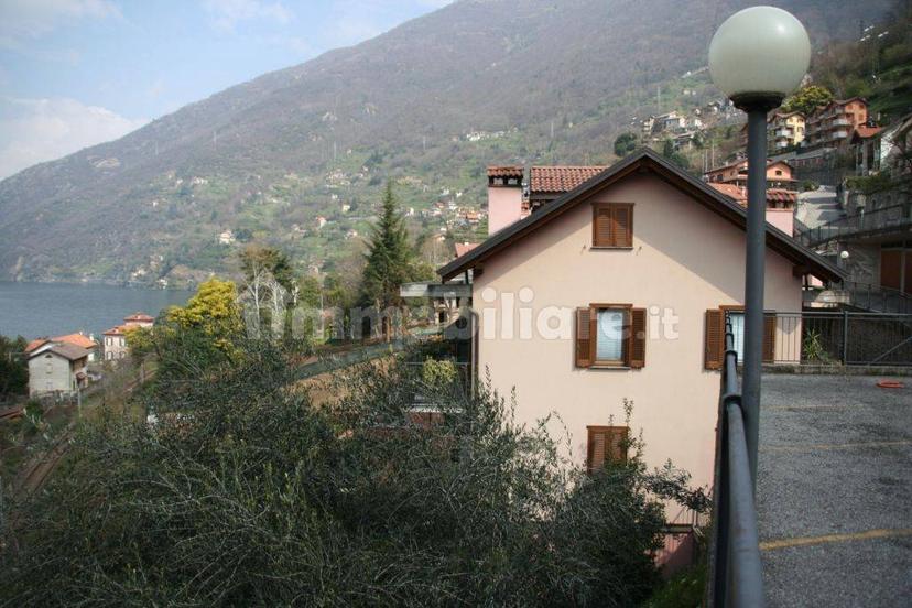 Bilocale Strada Nuova per Oro 32, Centro, Bellano — foto 2 di 11