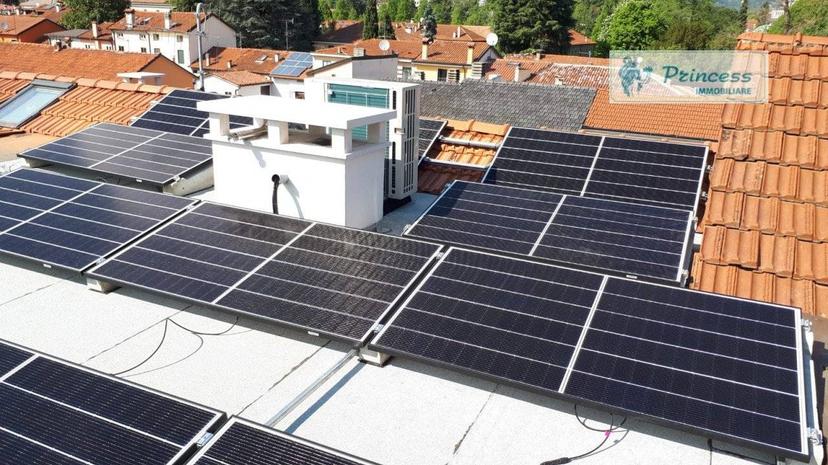 Terratetto unifamiliare 210 m², Centro, Schio — foto 16 di 24