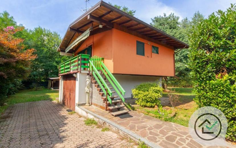 Villa unifamiliare via Olanda, 38, Ispra — foto 6 di 23