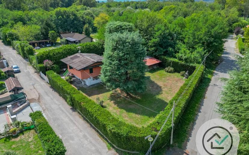 Villa unifamiliare via Olanda, 38, Ispra — foto 23 di 23