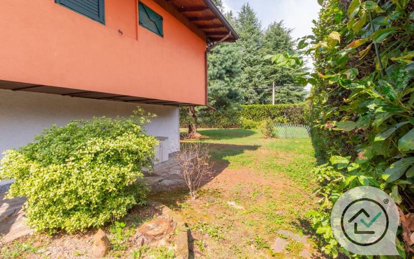 Villa unifamiliare via Olanda, 38, Ispra — foto 13 di 23