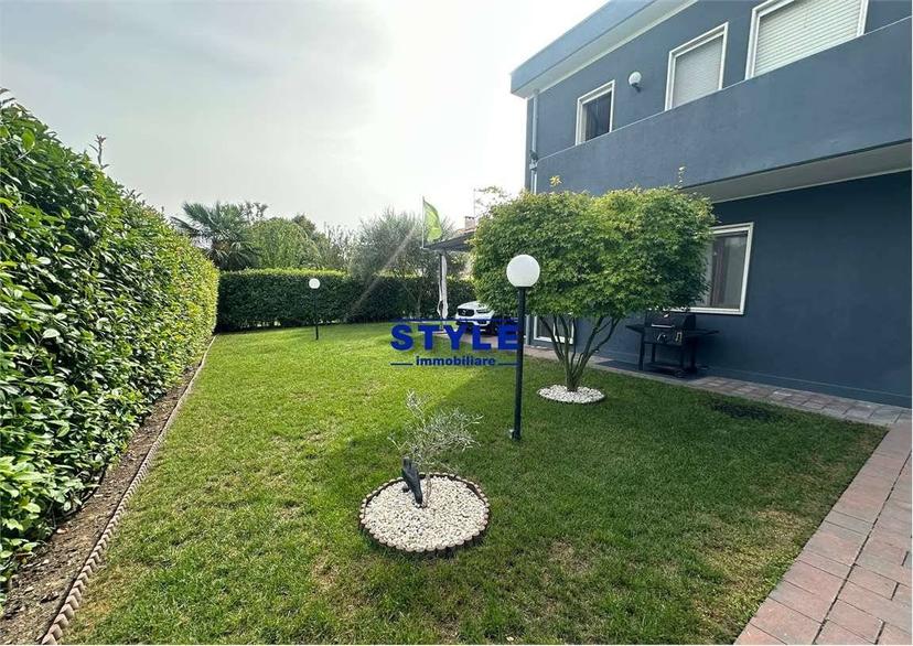 Terratetto unifamiliare 108 m², buono stato, Mira Taglio, Mira — foto 12 di 17