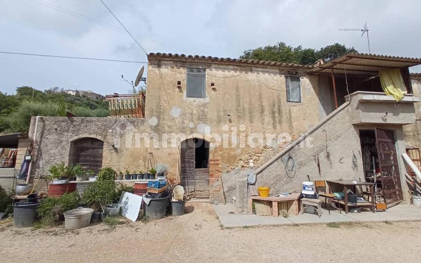 Casa colonica Contrada Marezi 16, Massignano — foto 23 di 47