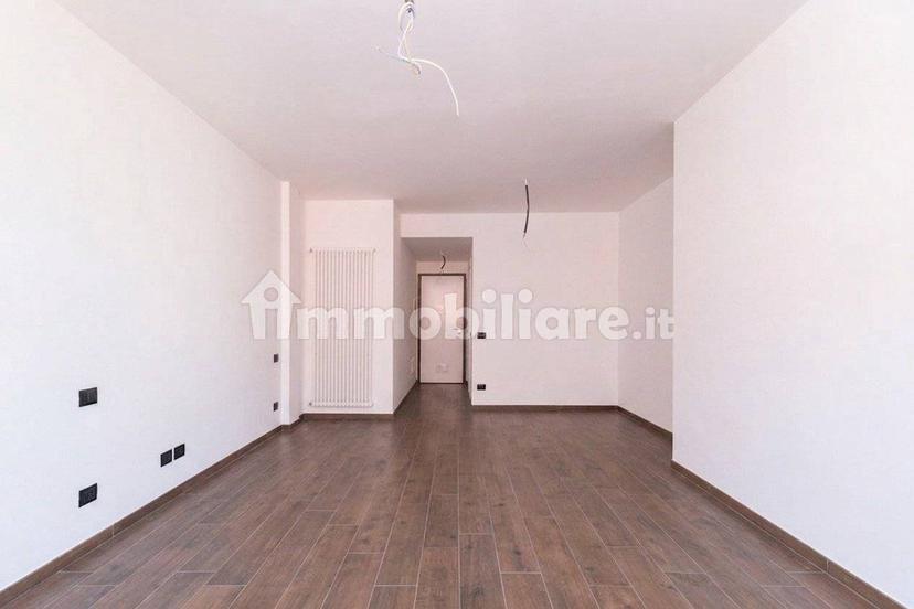 Monolocale via E. de Amicis, Centro, Omegna — foto 6 di 13