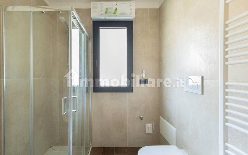 Monolocale via E. de Amicis, Centro, Omegna — foto 2 di 13