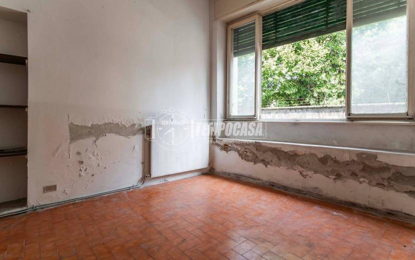 Trilocale via Umberto I 5/7/9/11, Centro, Lurate Caccivio — foto 2 di 21