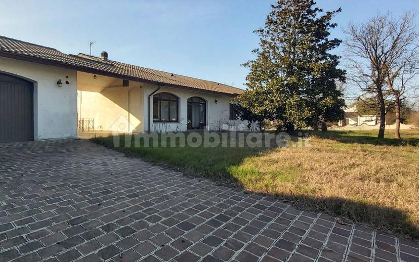 Villa bifamiliare, buono stato, 290 m², Centro, Quattordio — foto 36 di 37