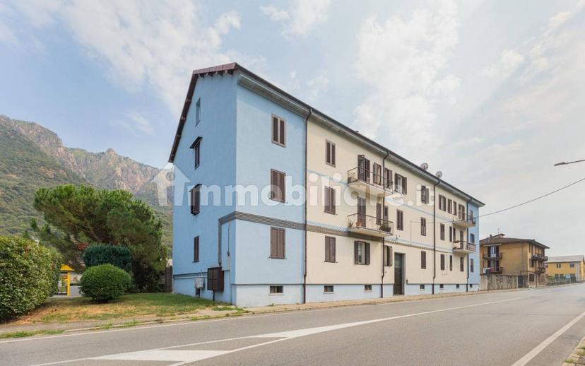 Quadrilocale via IV Novembre, 288, Centro, Omegna