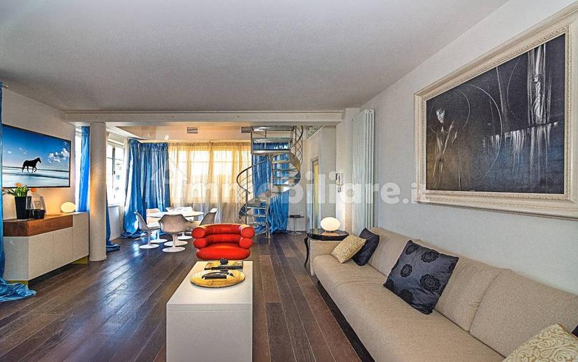 Quadrilocale via Giosuè Carducci 265, Centro, Forte dei Marmi — foto 11 di 20