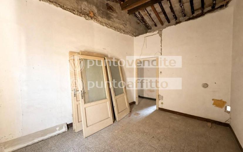 Appartamento via Guinigi,  1, Piazza Anfiteatro - Torre Guinigi, Lucca