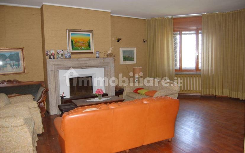 Villa bifamiliare, buono stato, 290 m², Centro, Quattordio — foto 13 di 37